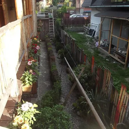 Zbojnickie Izby Homestay