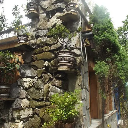 Zbojnickie Izby Homestay *